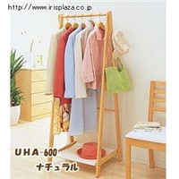 Wooden Hanger (UHA)